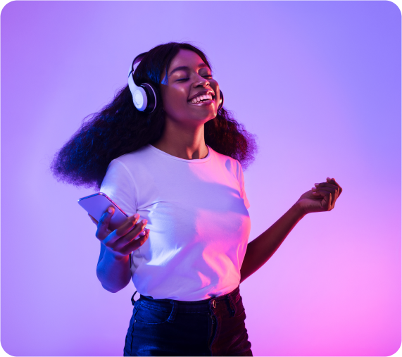Afrobeats to the World, <span class="primary-gradient-text">Royalties</span> in Your Wallet!
